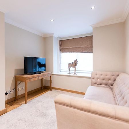 Luxury 6 Bedroom House In Southwick Street Λονδίνο Εξωτερικό φωτογραφία