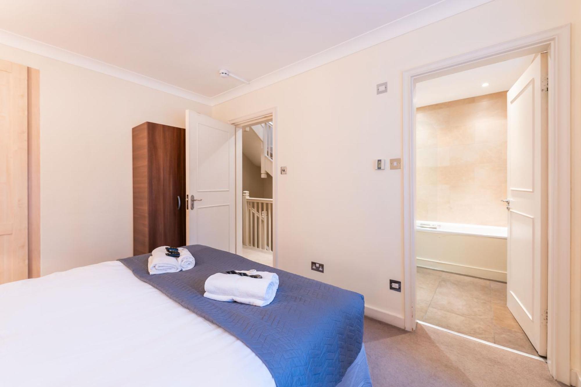 Luxury 6 Bedroom House In Southwick Street Λονδίνο Εξωτερικό φωτογραφία